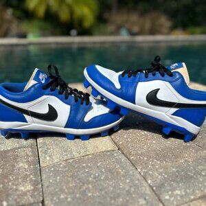 Jordan 1Retro MCS Low Baseball Cleats Size 10.5